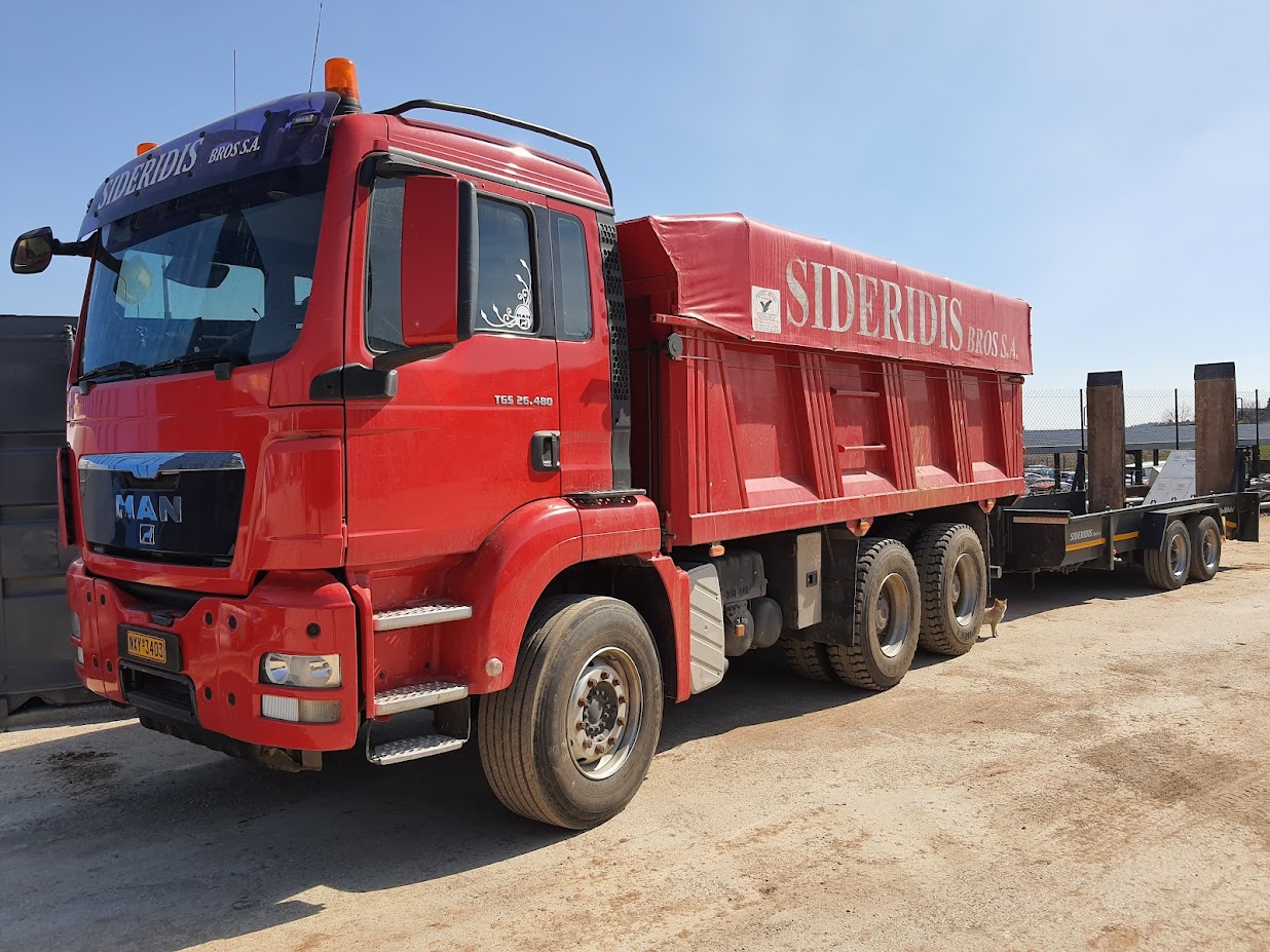 METAPHORIKA MESA.jpg